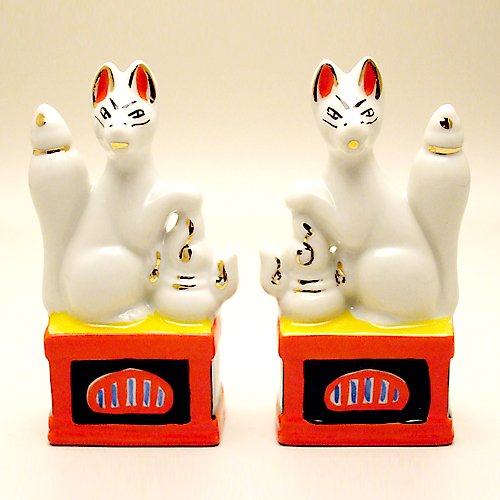 Amazon｜仏壇屋 滝田商店 狐 陶器(一対) 4寸(高さ12cm)◇神棚(お宮