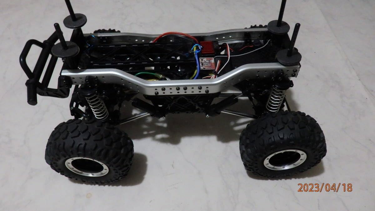 Amazon.co.jp: タミヤ 1/10 メルセデスベンツ ウニモグ406 完成済CR-01