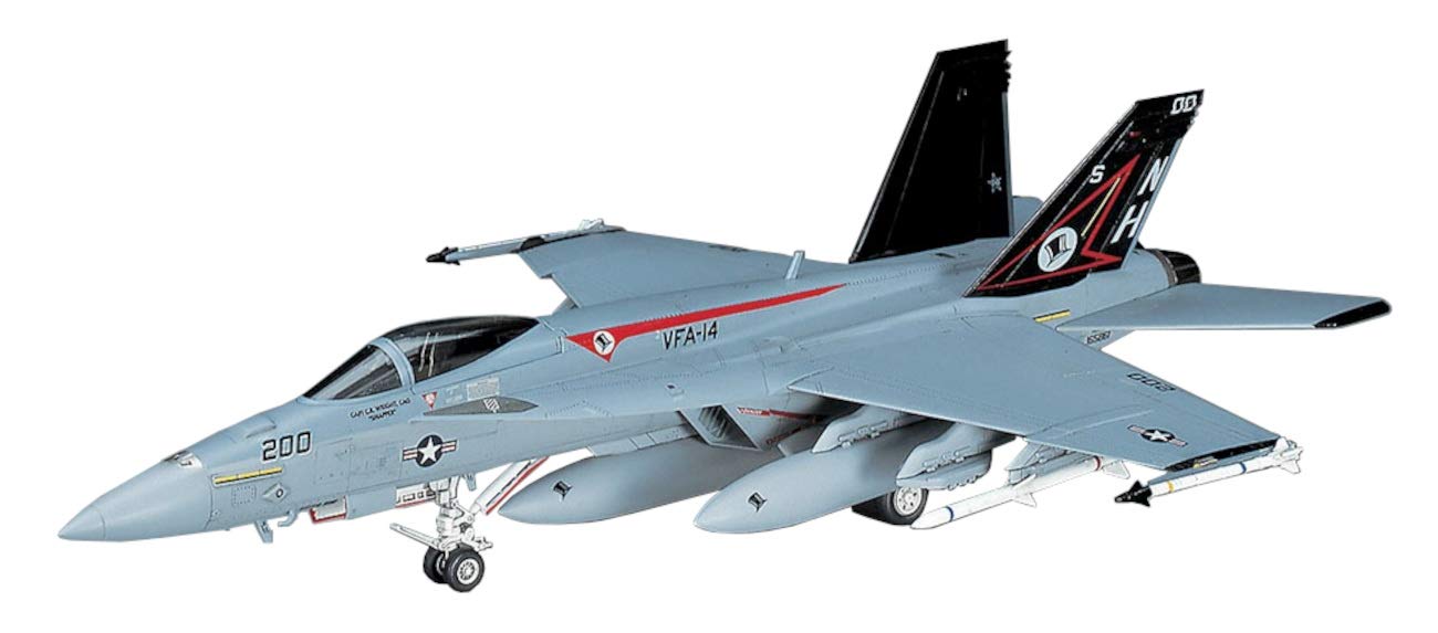 Amazon.com: Hasegawa 1/72 F/A-18E Super Hornet (Single Seat