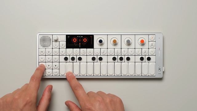 Amazon.com: teenage engineering OP-1 field portable synthesizer