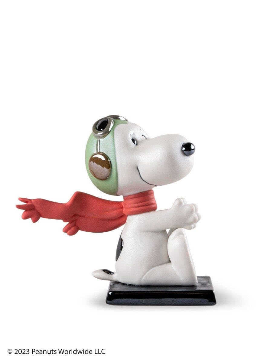 Amazon.com: LLADRÓ Snoopy Flying Ace Figure in Satin Porcelain