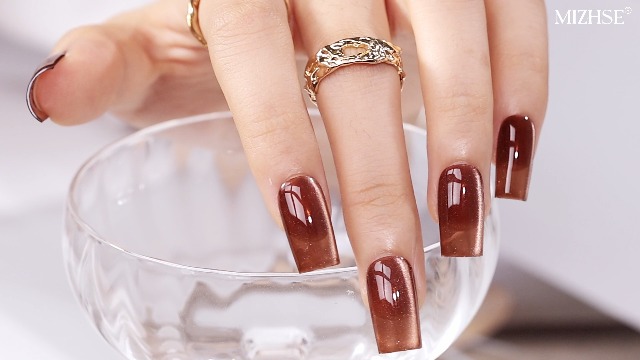 Amazon.com : MIZHSE 8 Colors Cat Eye Gel Nail Polish, Glitter