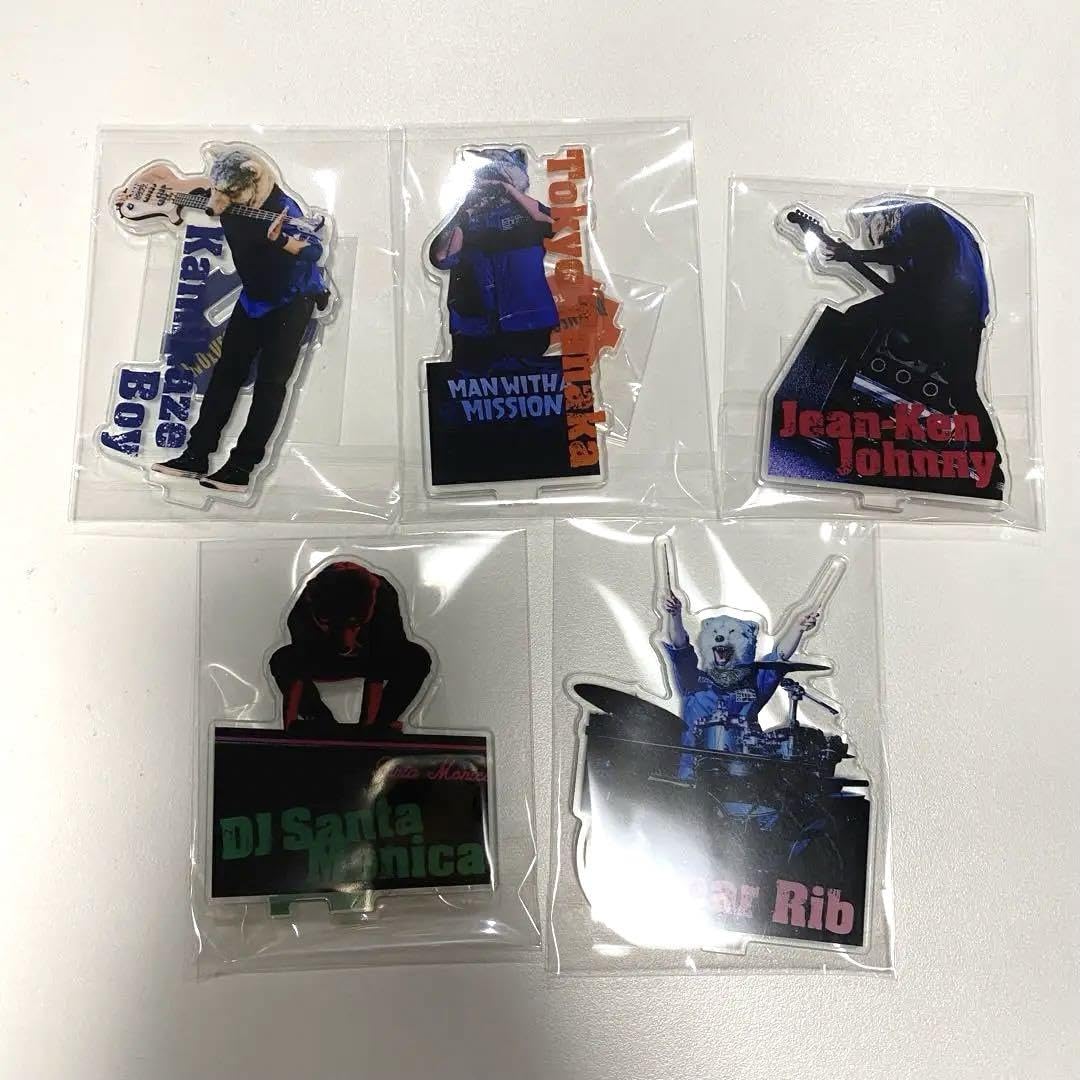 Amazon.co.jp: マンウィズ MAN WITH A MISSION アクリルスタンド 5種