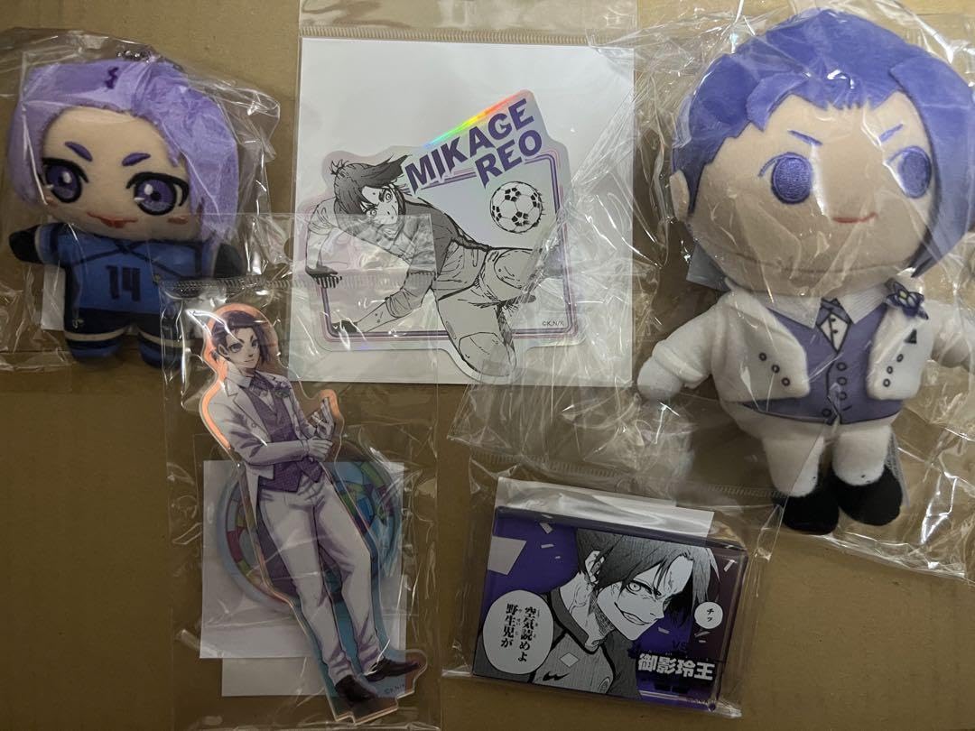 Amazon.co.jp: 御影玲王 売り ブルーロック展 ブルロ展 ぬいぐるみ