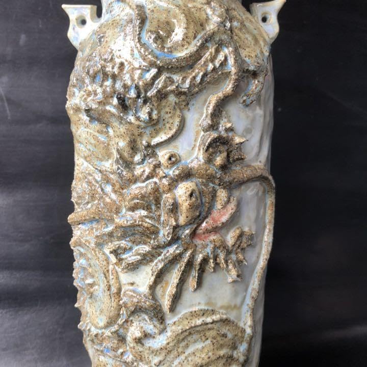 Amazon.co.jp: 人間国宝級蔵から凄い龍が舞う壺が出てきた壺花瓶花道具