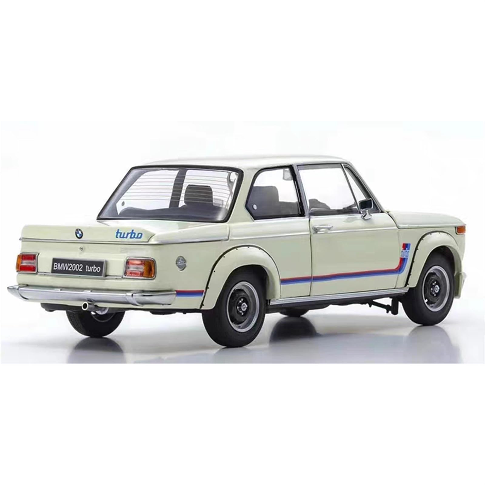 Amazon.co.jp: ミニカー スケールモデルカー 1:18 スケール BMW 2002