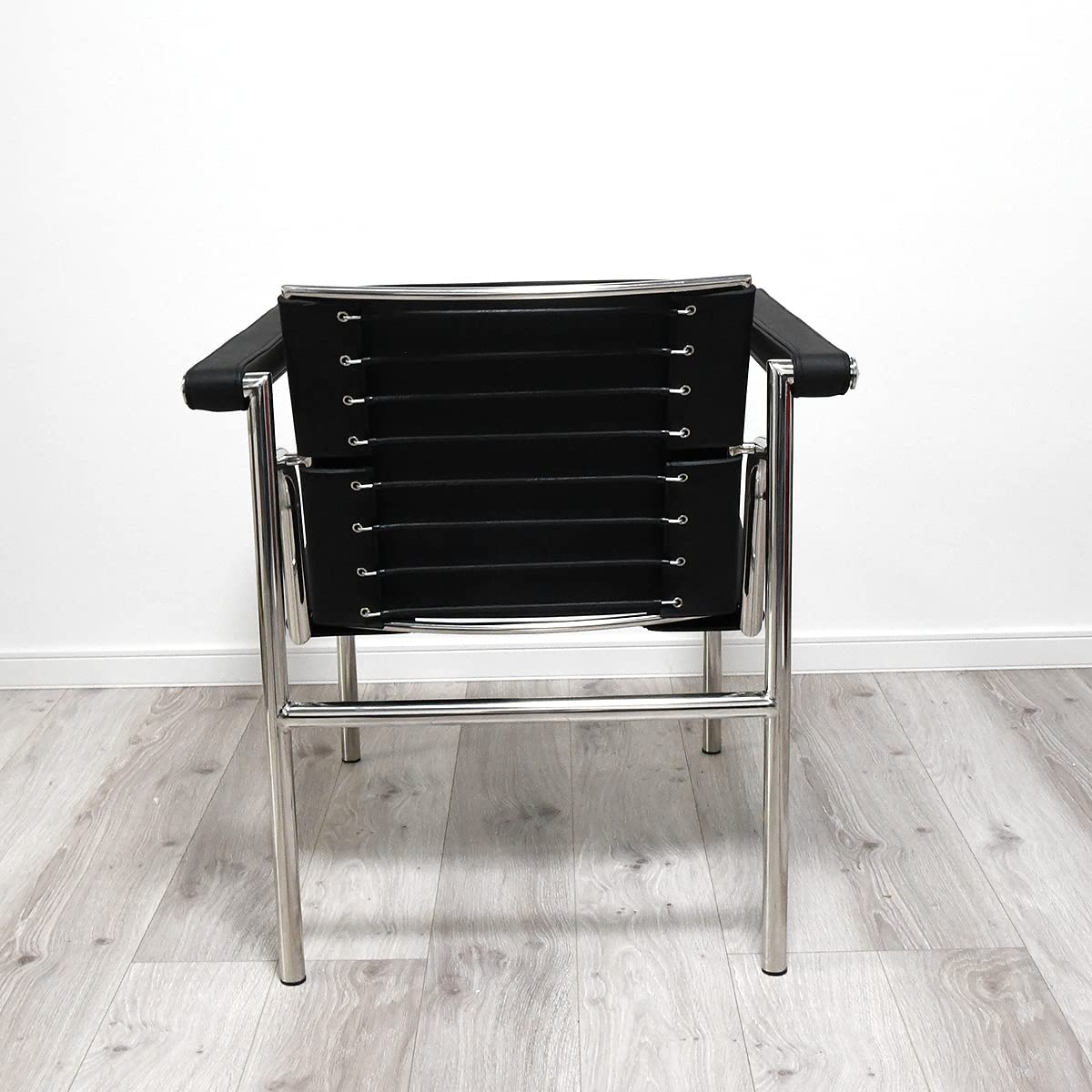 Amazon｜LC1スリングチェア レザー仕様 色ブラック ルコルビジェによる