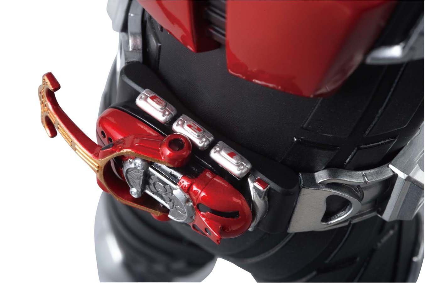 Amazon.co.jp: RAH リアルアクションヒーローズ DX 仮面ライダーカブト