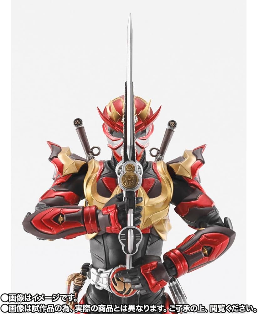 Amazon.co.jp: S.H.Figuarts(真骨彫製法) 仮面ライダー装甲響鬼