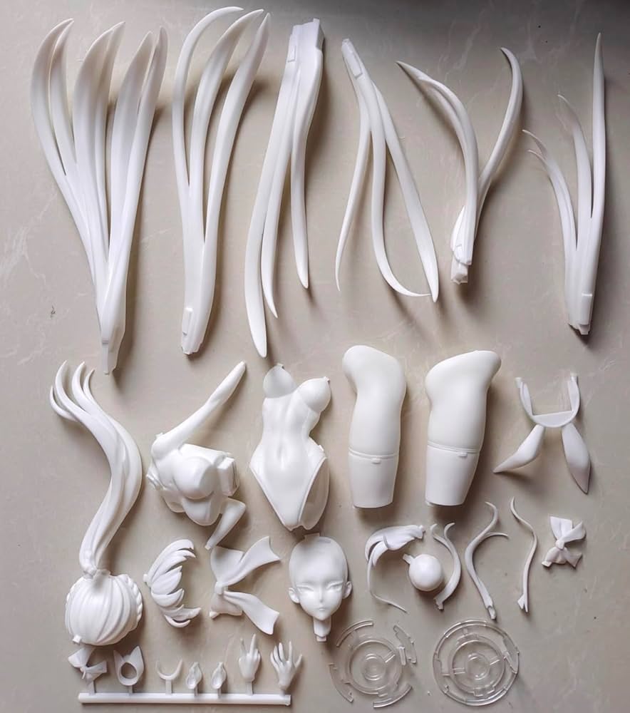 Amazon | 1/4 ガレージキット フィギュア250mm 未塗装 ブルー