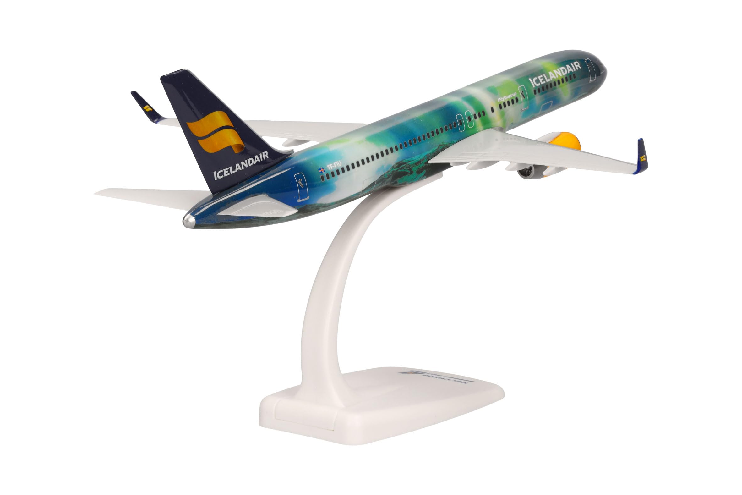 Amazon | Herpa スナップフィット 飛行機モデル ボーイング 757-200