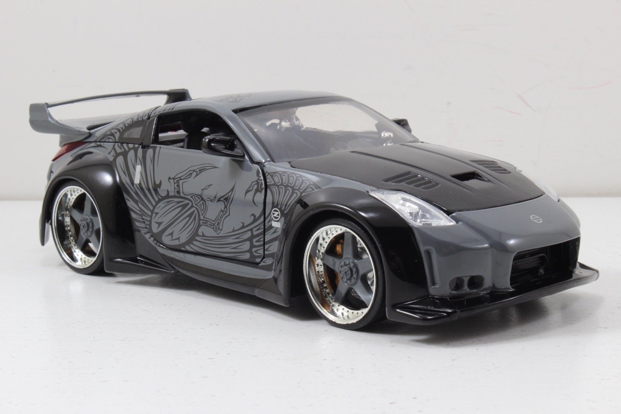 Amazon.co.jp: D.K.'s Nissan 350Z Black Fast & Furious Movie 1/24