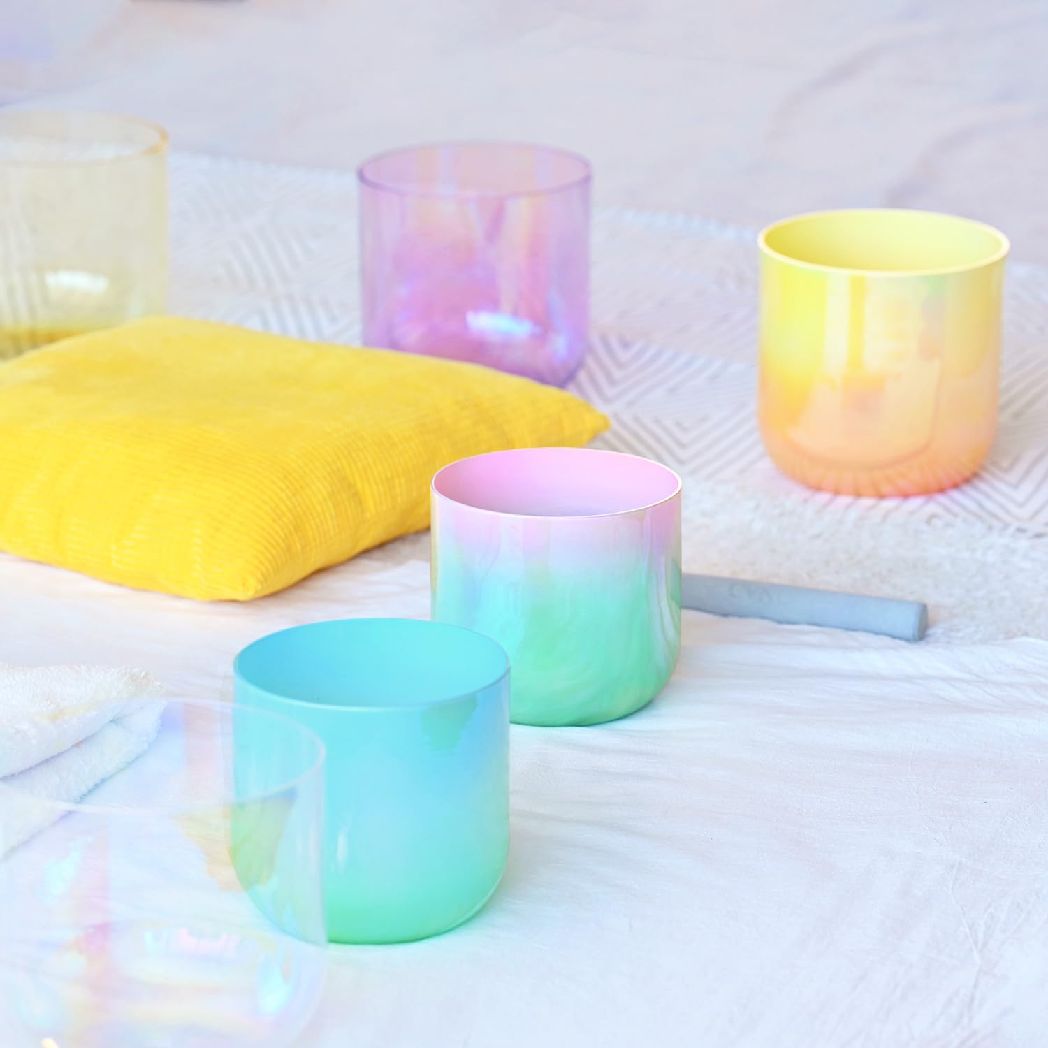 Amazon｜ZXKYLFFF クリスタルシンギングボウル サウンドボウル 透明