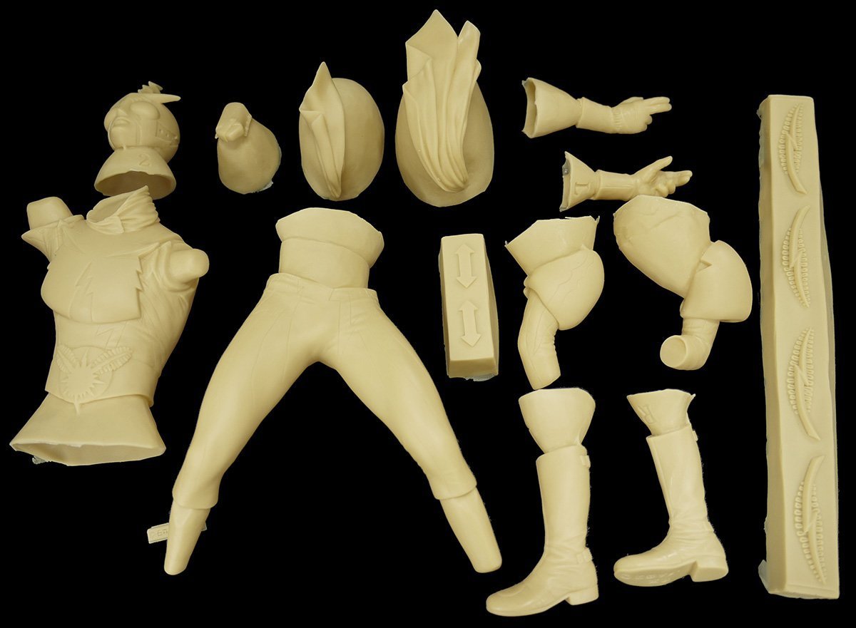 Amazon | 海洋堂 スーパーヒーローソフビキットコレクション 約230mm