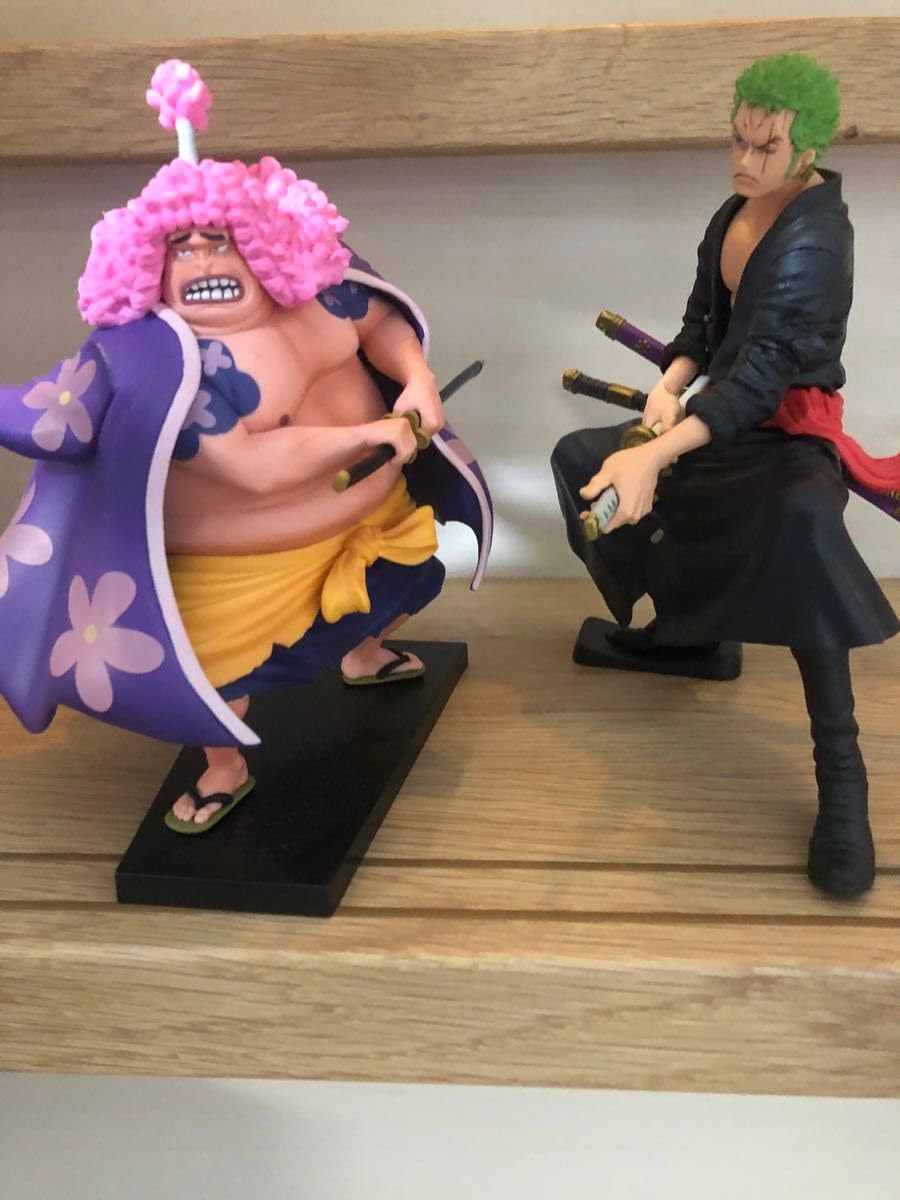 Amazon.co.jp: ワンピース フィギュア 2個セット KING OF のゾロ 一番