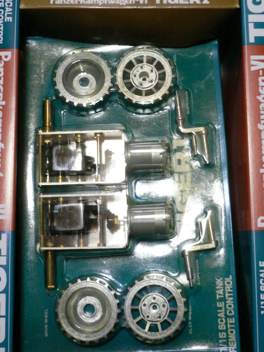 Amazon.co.jp: 1/15 ドイツ6号重戦車タイガーⅠ リモコン ラジコン搭載