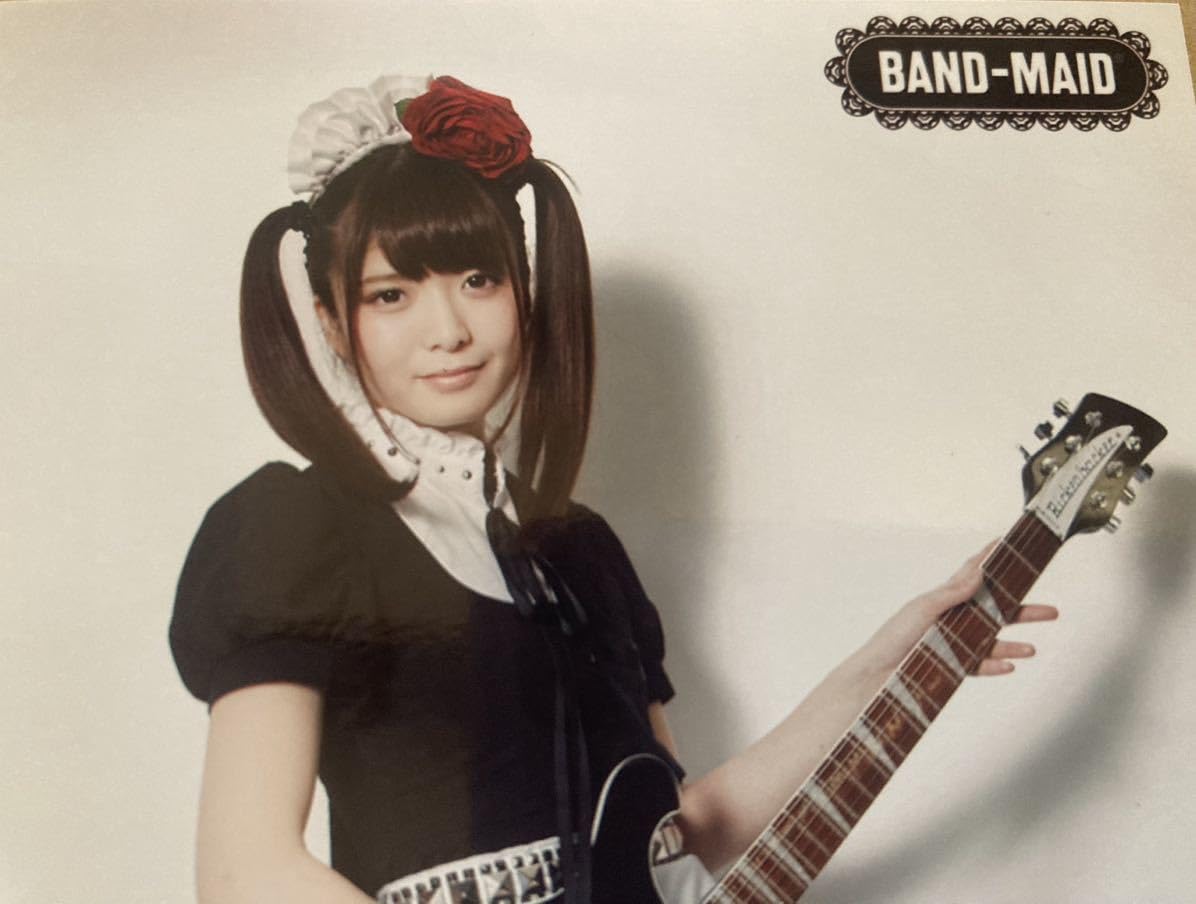 Amazon.co.jp: BAND-MAID小鳩ミクインディーズ時代の生写真その⑦