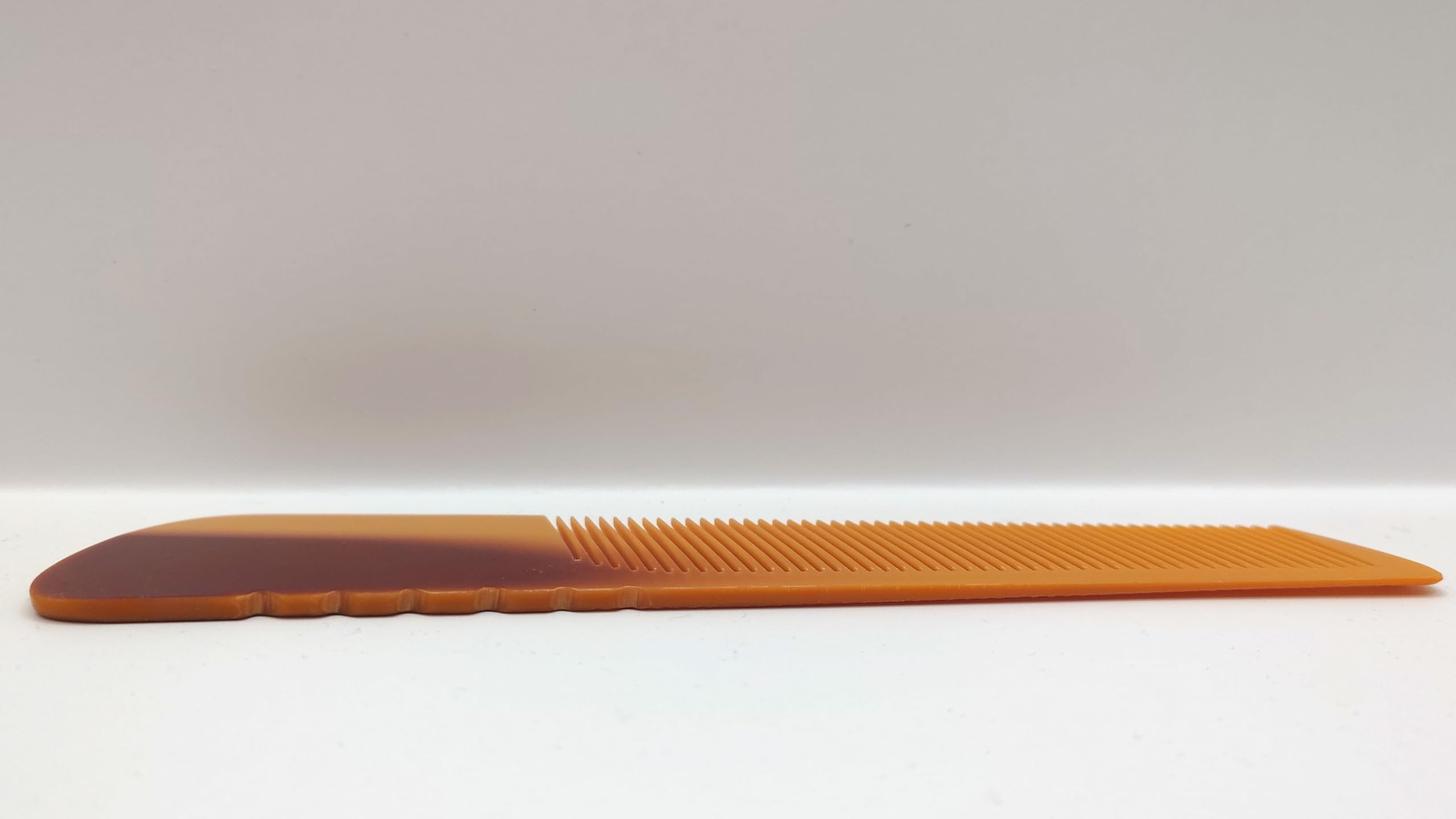 Amazon | 【Amazon.co.jp限定】 京さんの櫛 カットコーム 整え用 角度