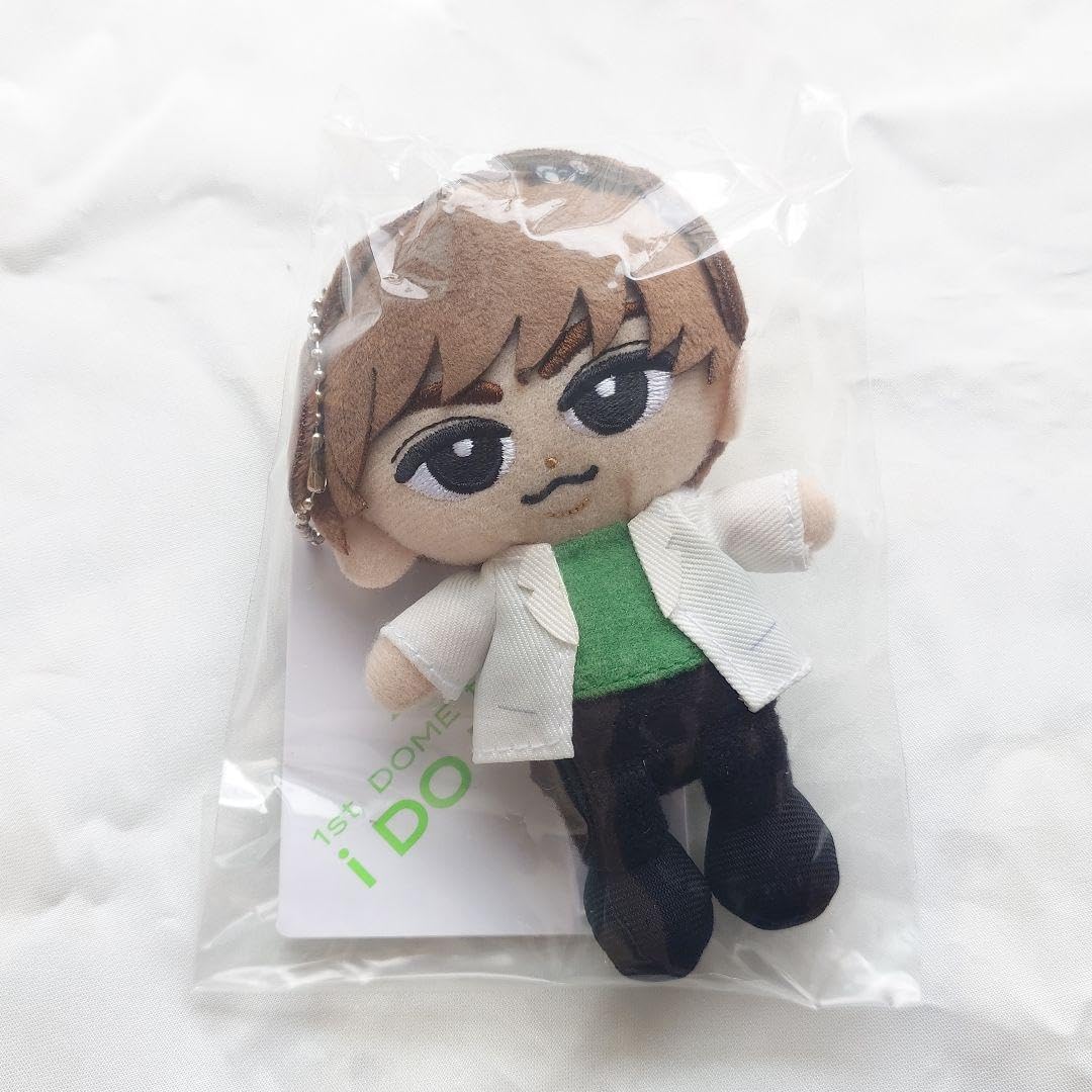 Amazon.co.jp: Snow Man 阿部亮平 すのチル ぬいぐるみver. : おもちゃ