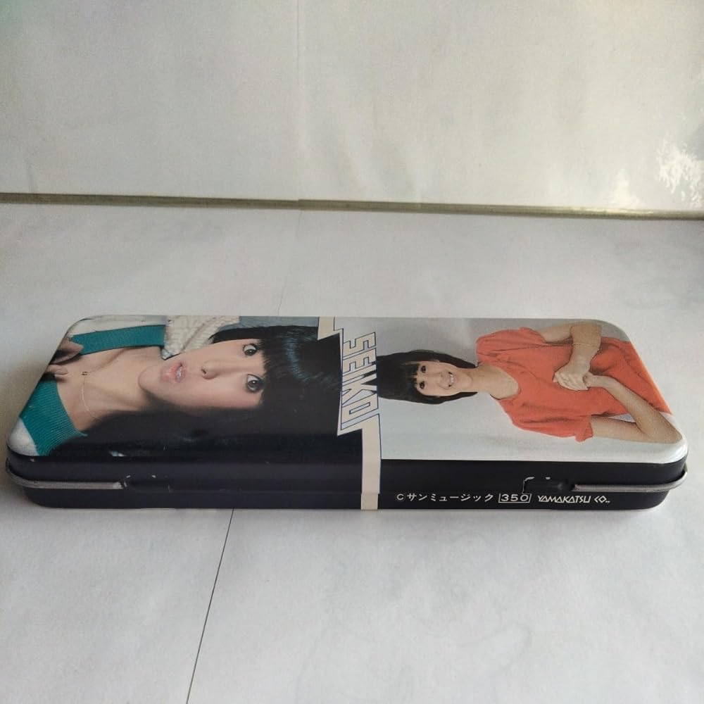 Amazon.co.jp: 約40年前 松田聖子 缶ペンケース 筆箱 カンペン