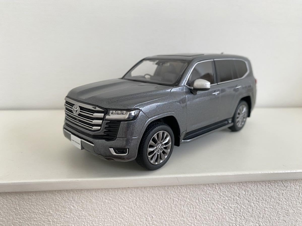 Amazon | ランドクルーザー 300 ZX ミニカー ミニカー 1/30 カラー