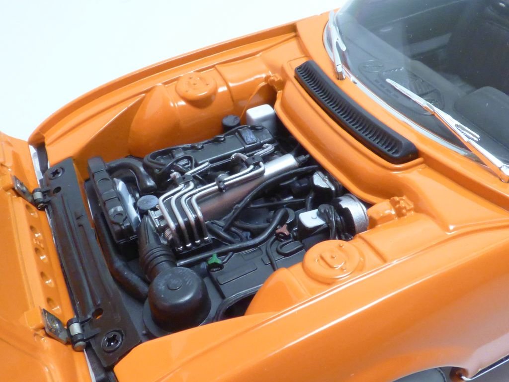 Amazon | Norev 1:18 1970 プジョー504 カブリオレ - カプチーヌ