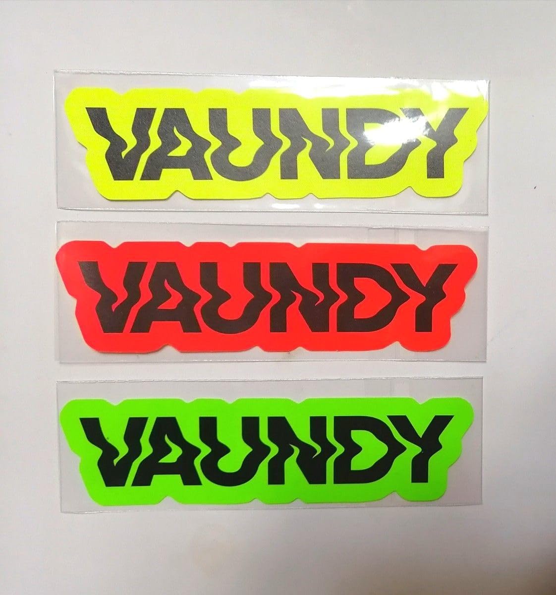Amazon.co.jp: Vaundy 3枚 ロゴ ステッカー セット : おもちゃ