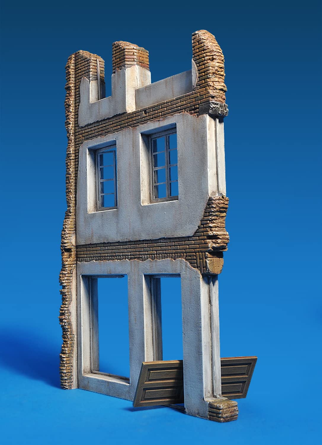 Amazon | ミニアート 1/35 廃墟のビル ジオラマアクセサリー MA35536