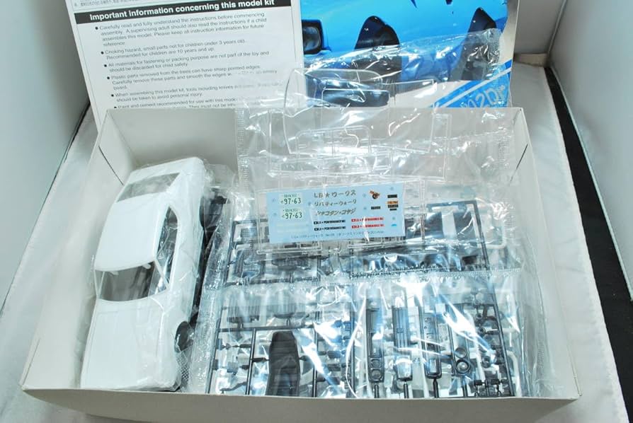 Amazon.co.jp: アオシマ 1/24 LBワークス ケンメリ 2Dr. 2014Ver