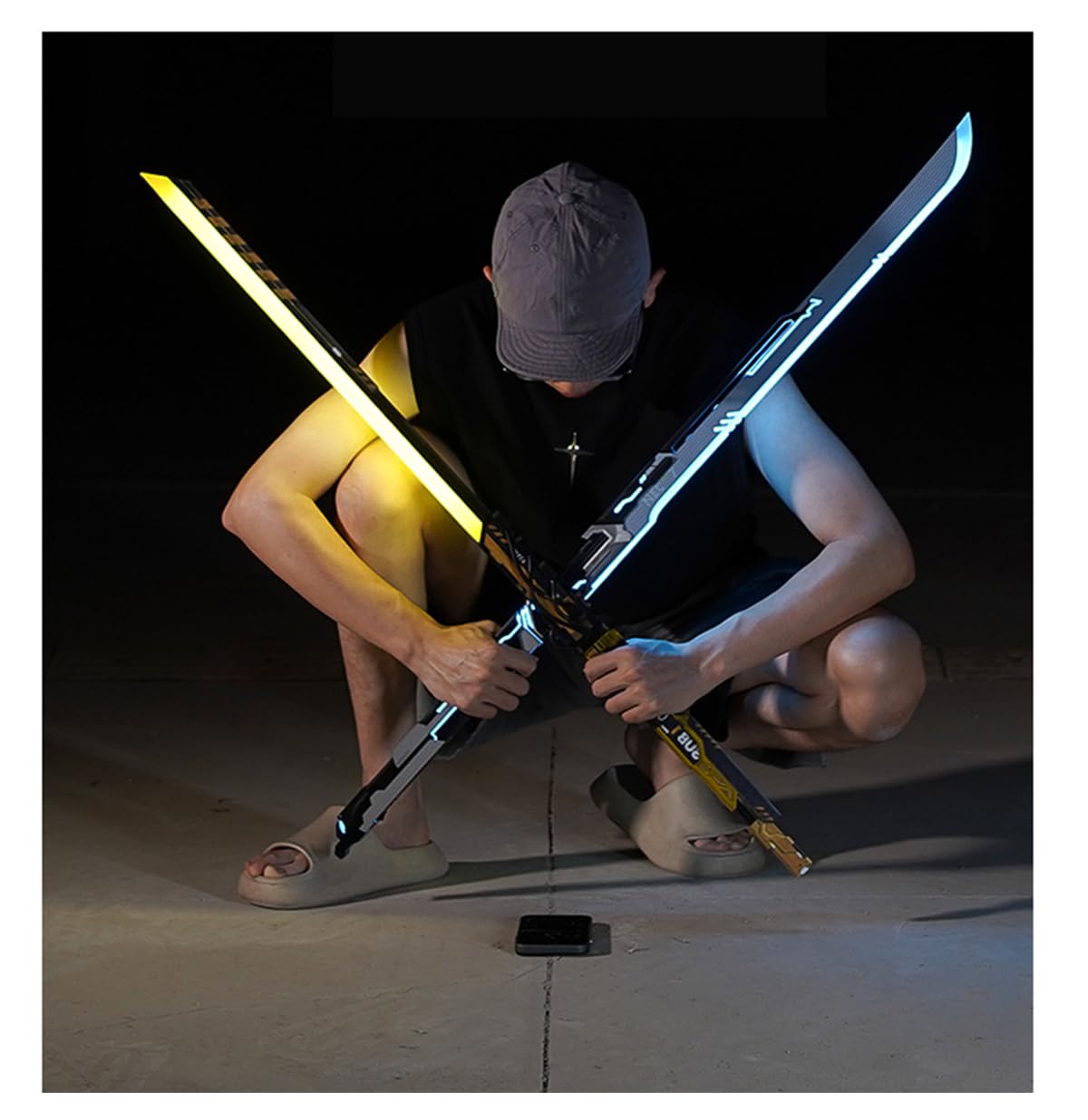 Amazon.co.jp: ゴーストランナー 刀 剣 サイバーパンク ライトセーバー