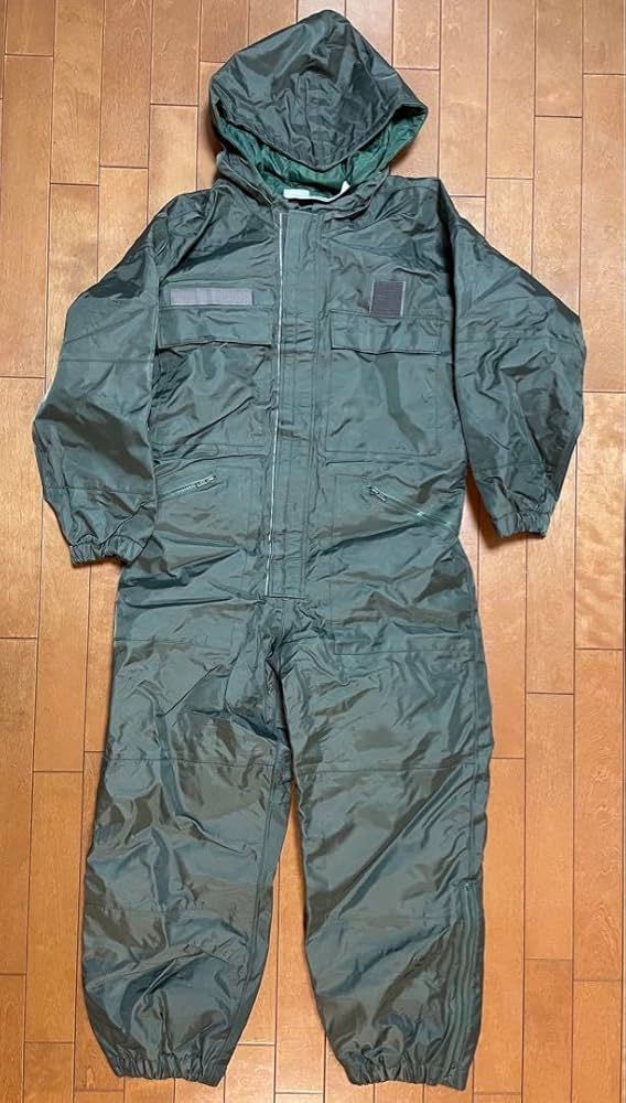 Amazon | フランス軍 つなぎ フライトスーツ 防寒 サバゲー | 戦闘服 通販