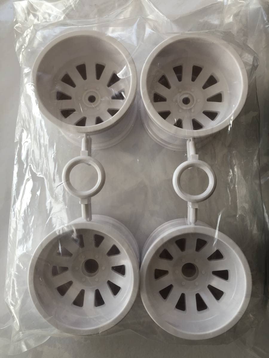 Amazon | タミヤ スタジアムブリッツァー 純正タイヤホイールセット