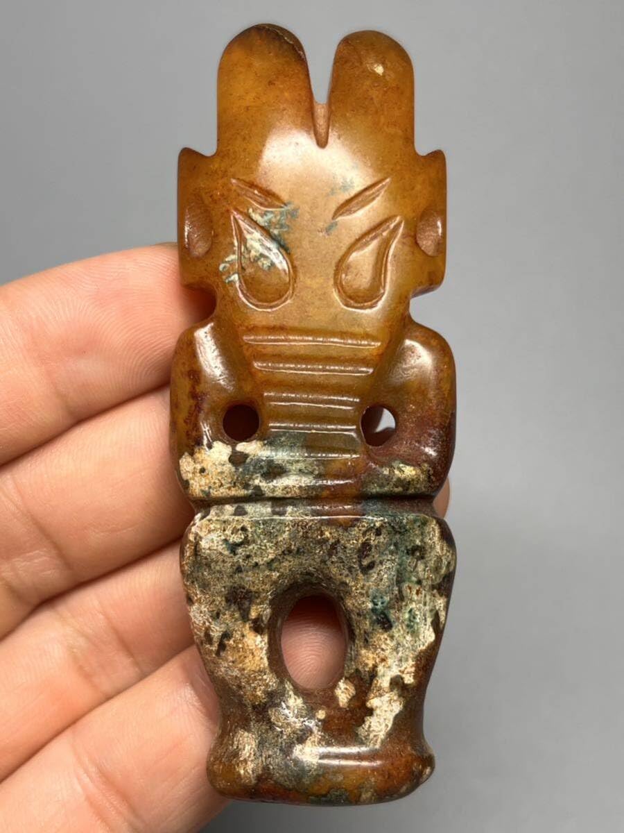 Amazon.co.jp: 古美術石器文明紅山文化鶏油黄太陽神祭祀器根付天然玉石