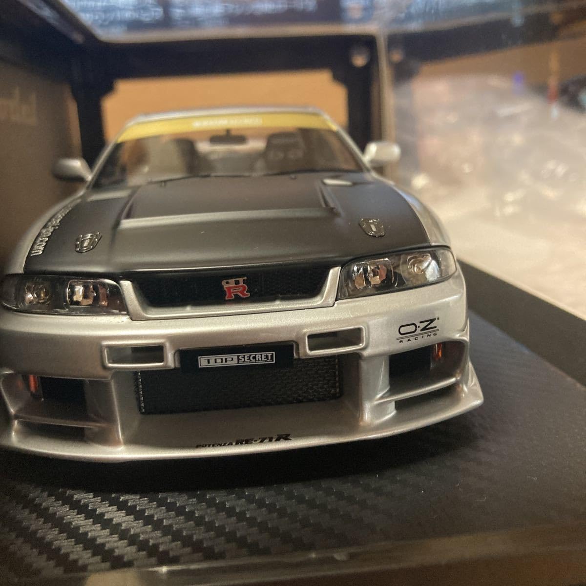 Amazon.co.jp: イグニッションモデル1/18トップシークレットR33GT-R