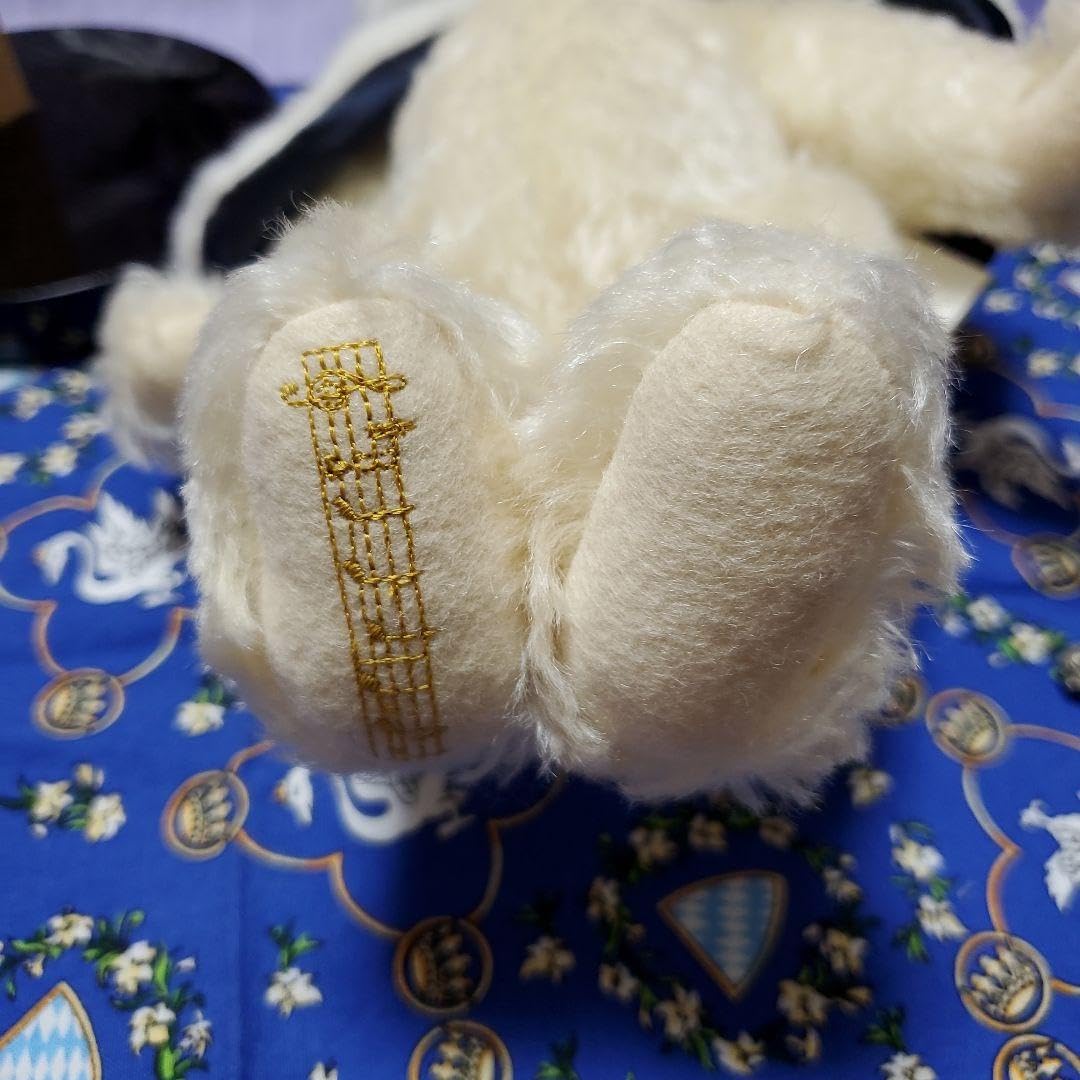 Amazon.co.jp: 抽選予約限定シュタイフエリザベス2世長期在位記念ベア