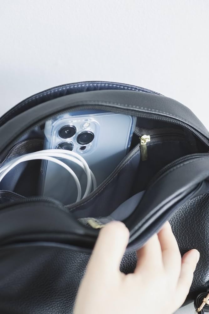 THE SCAPE OF GREEN ポーチいらずの3層ショルダーバッグBOOK (宝島社