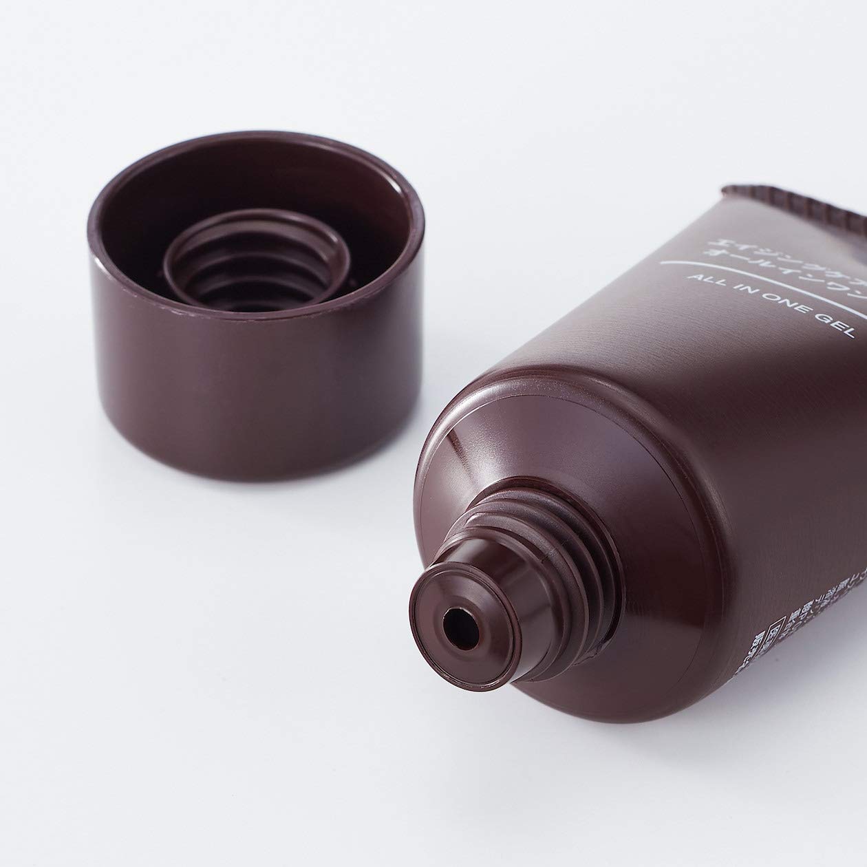 Amazon.co.jp: 無印良品 エイジングケア薬用美白オールインワンジェル