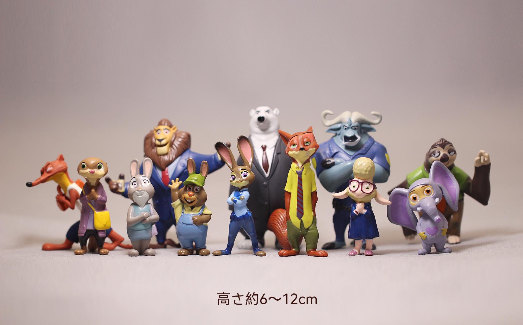 Amazon.co.jp: Zootopia ジュディ ホップス & ニック・ワイルド 置物