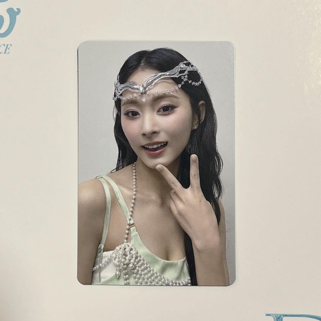 Amazon.co.jp: TWICE ツウィ DIVE TZUYU盤 トレカ : おもちゃ