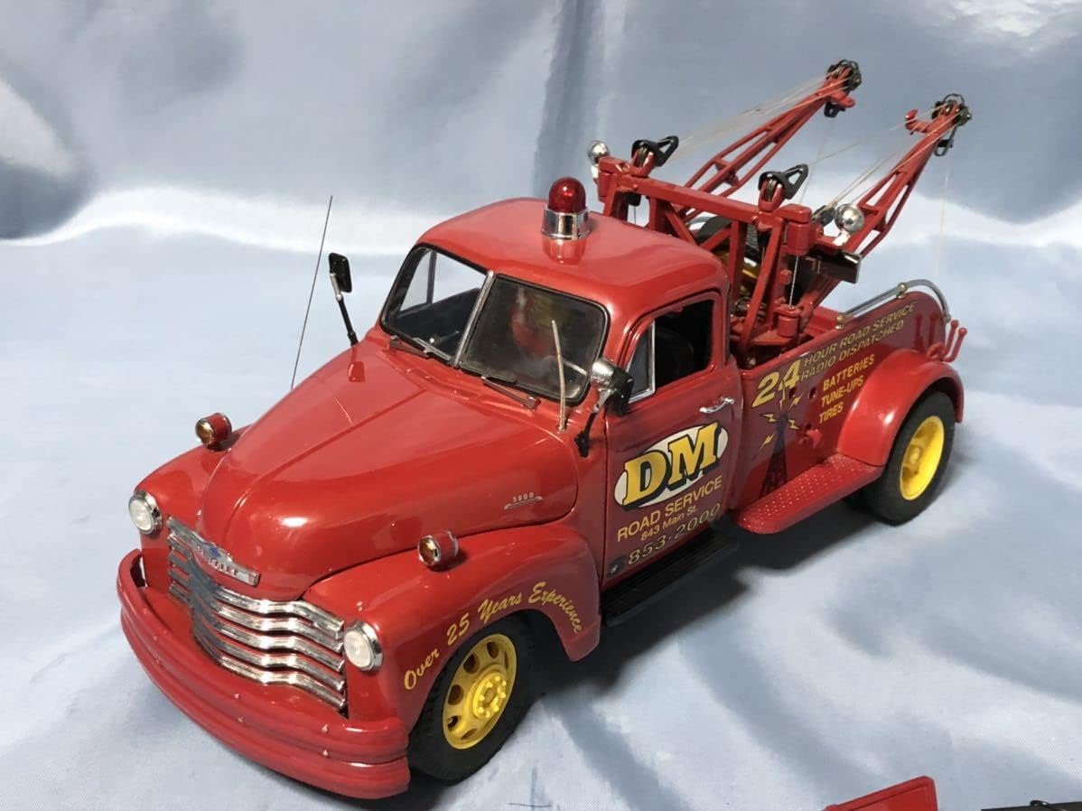 ダンバリーミント製1953年 シボレー レッカー 車 1/24☆希少