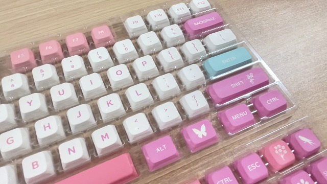ILYCHEEGAMI PBT XDA Cute Pink Keycaps - Dye Sublimation Universal