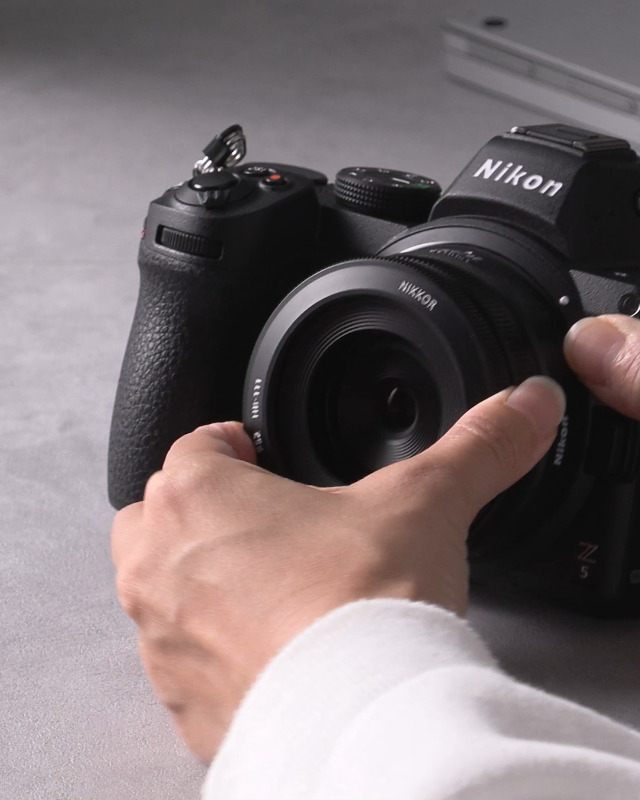 Amazon.co.jp: Nikon NIKKOR Z 26mm f/2.8 Z Mount Single Focus Lens