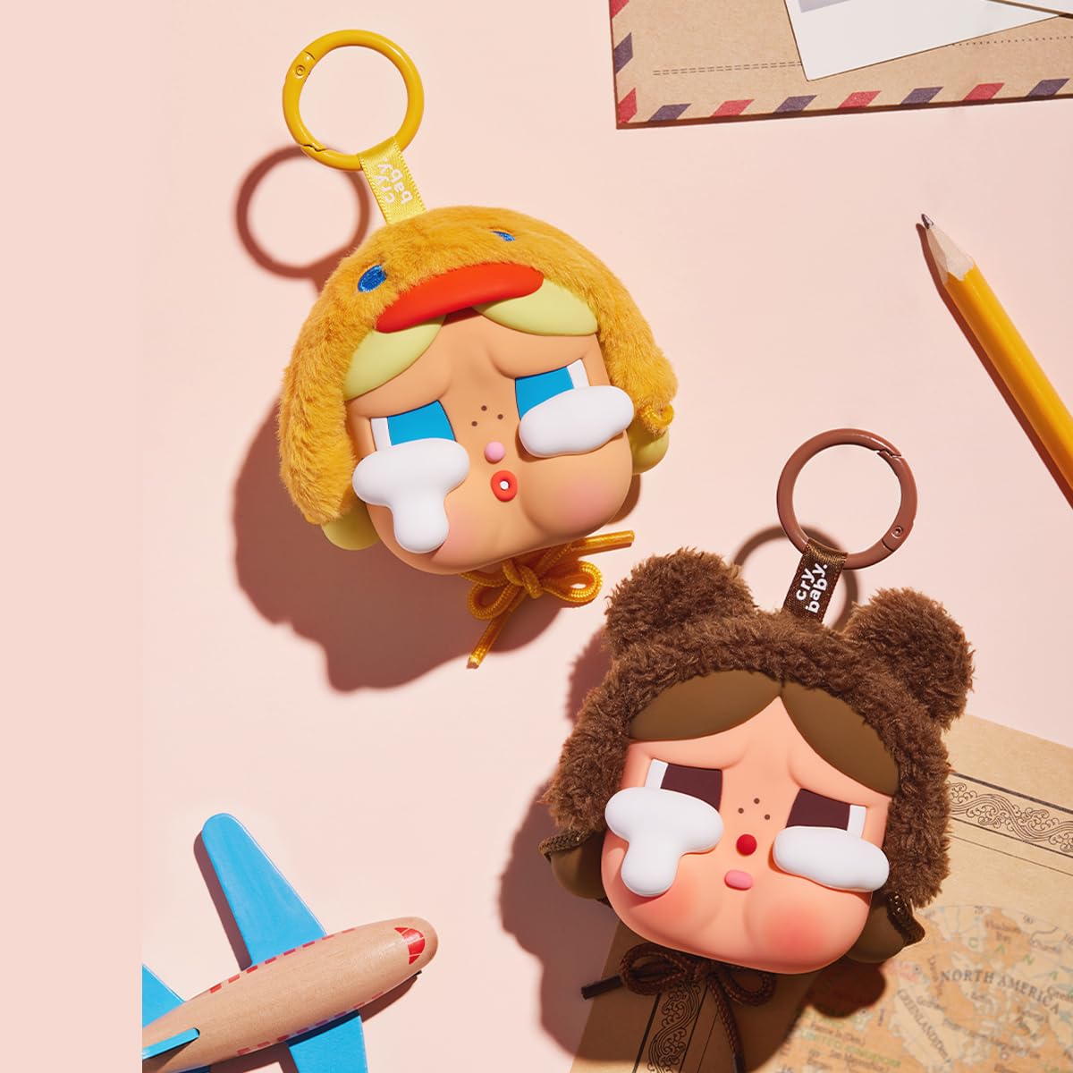 Amazon | POP MART CRYBABY Crying Again イヤホンケース Duck You