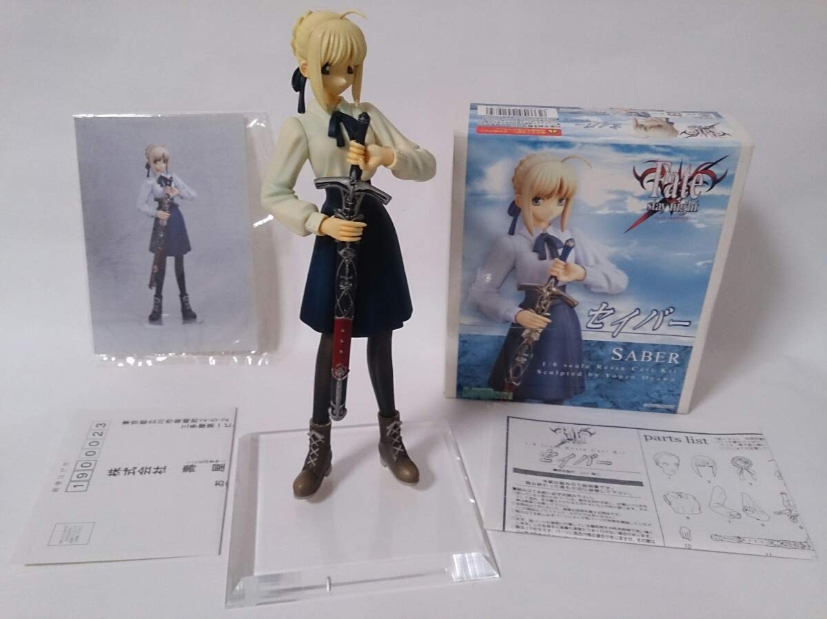 Amazon | 正規組立塗装品 Fate/stay night セイバー(私服) ガレージ