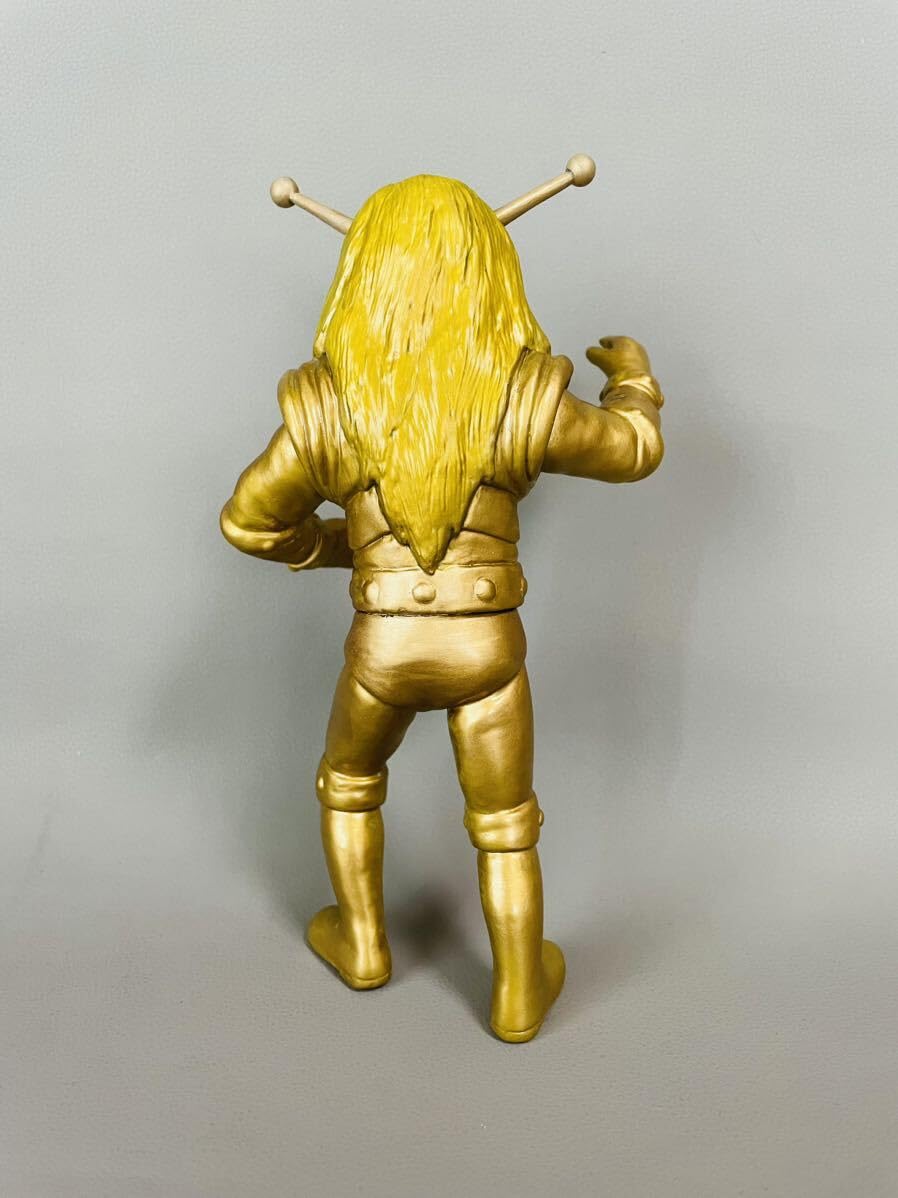 Amazon.co.jp: 手塚治虫マグマ大使LD特典「アースの箱」封入のソフビ