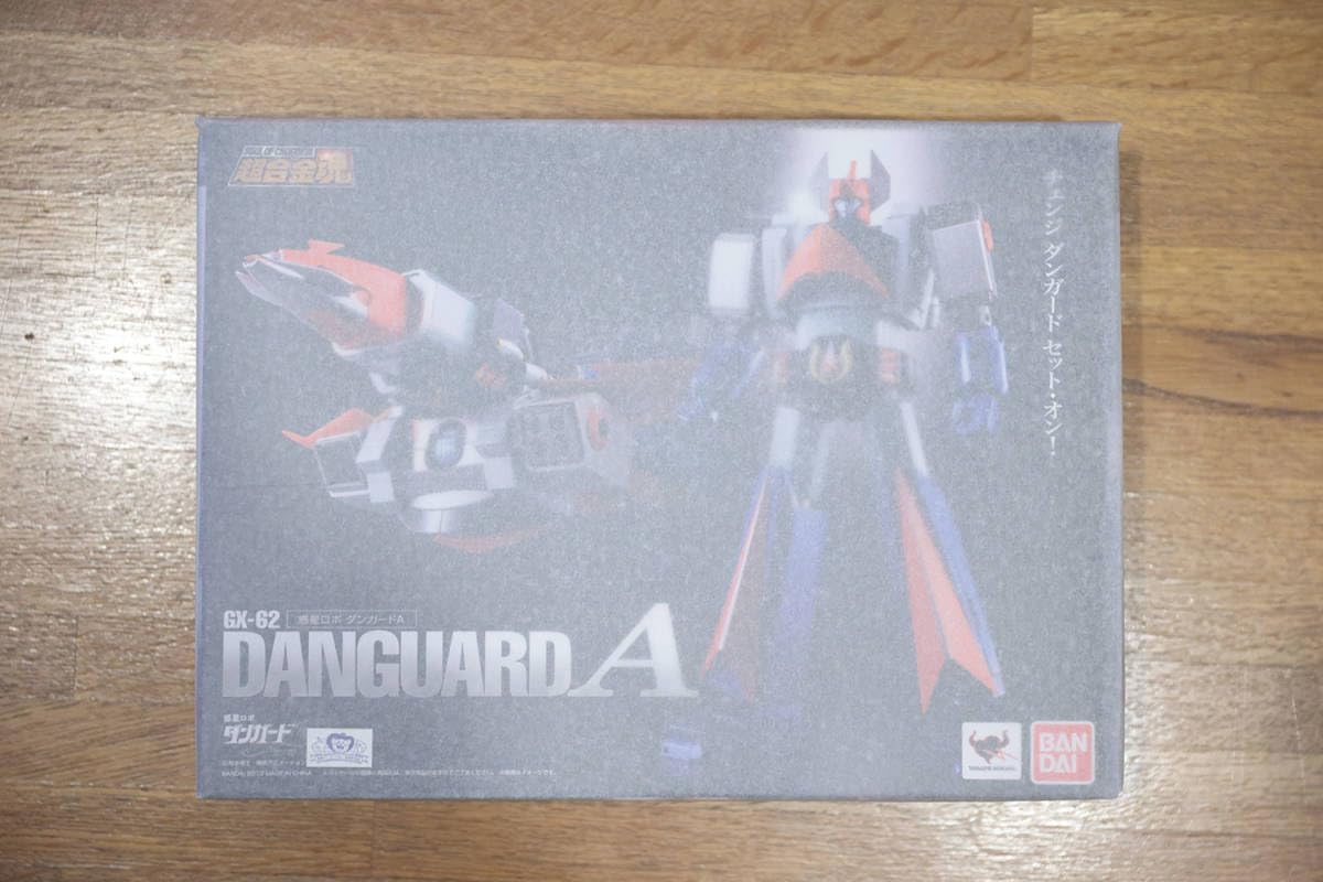 Amazon.co.jp: 超合金魂 GX-62 惑星ロボ ダンガードA 初版 : おもちゃ