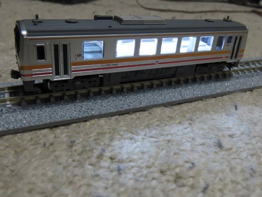 Amazon.co.jp: TOMIX 98094 JR キハ120 300形ディーゼルカー 津山線