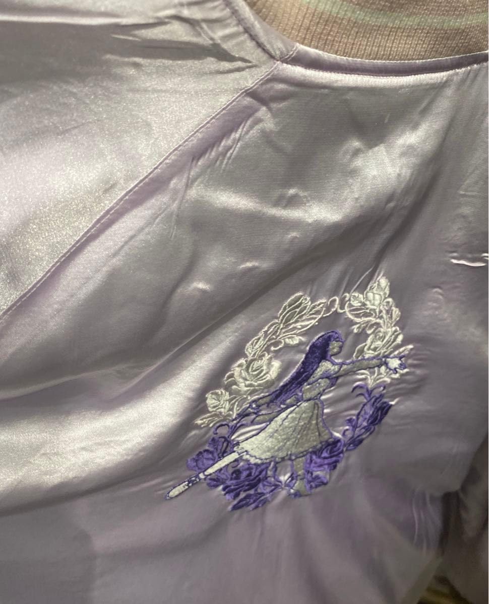 Amazon.co.jp: 伊藤潤二展 誘惑 リバーシブル スカジャン ピンク 富江