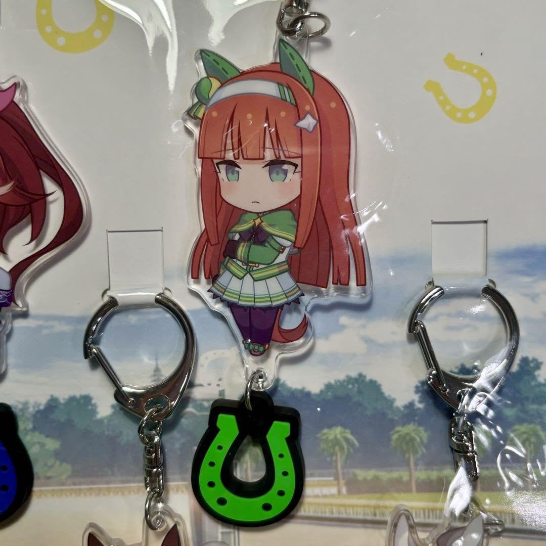 Amazon.co.jp: ウマ 娘. ラバー蹄鉄付き アクリルキーホルダー