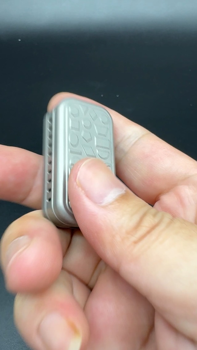 Amazon.co.jp: チタン合金 Hertz 音叉 磁気触覚スライダー EDC フィ